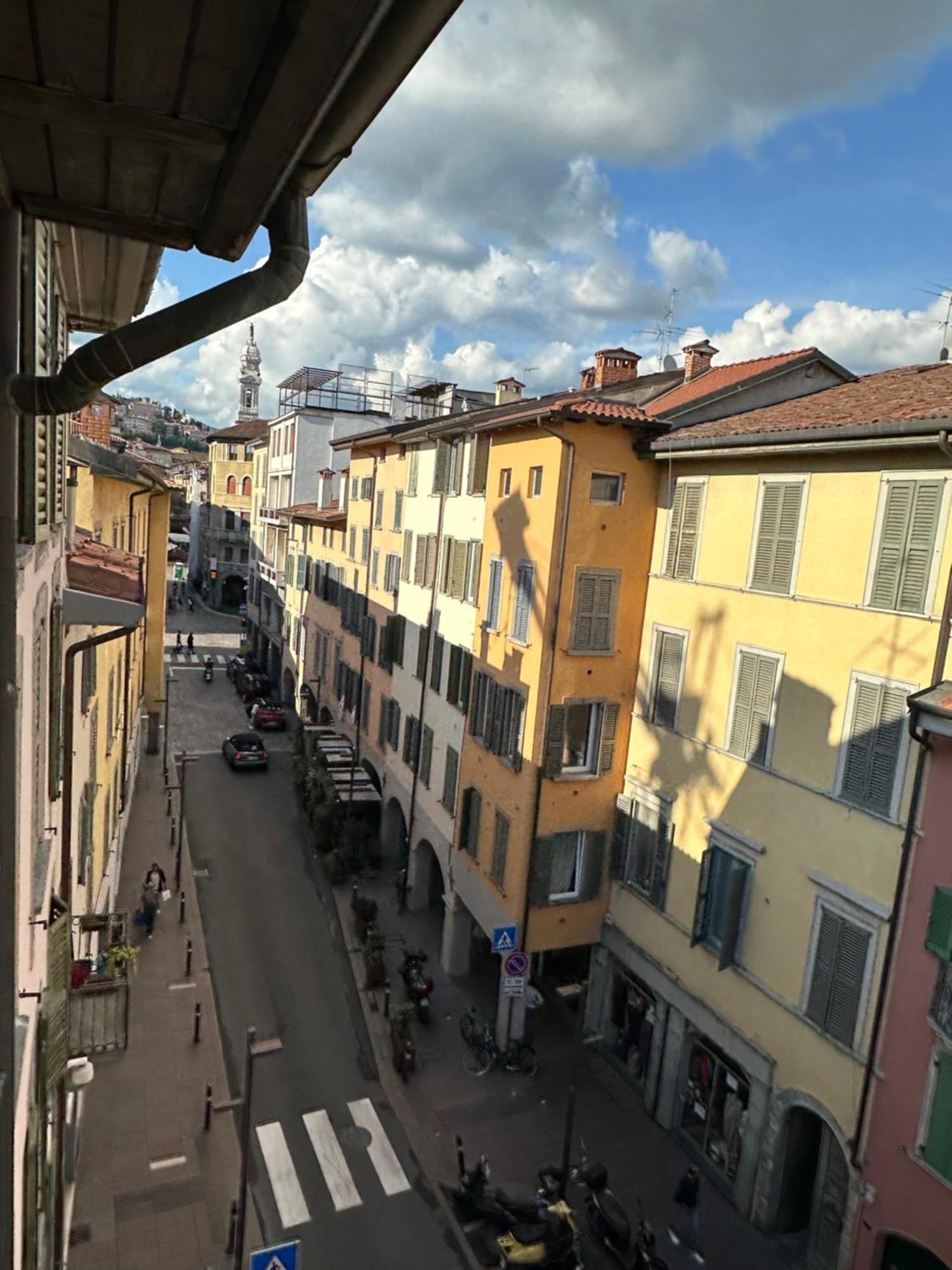 Apartmán La Mansardina Di San Leonardo Bergamo Exteriér fotografie