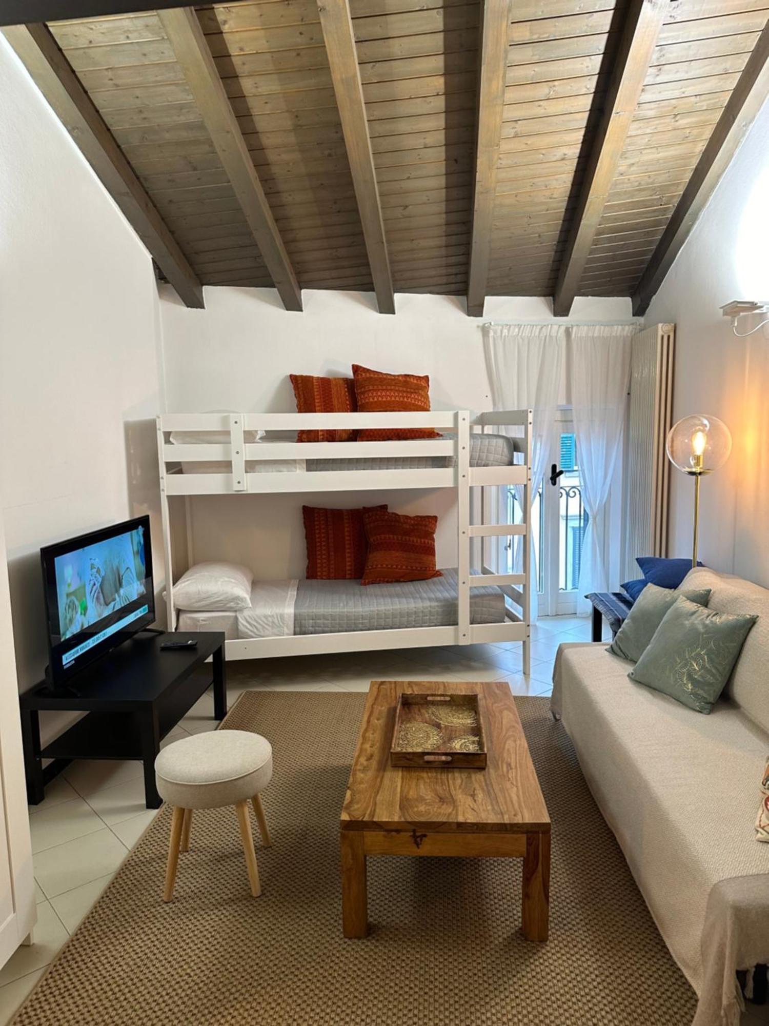 Apartmán La Mansardina Di San Leonardo Bergamo Exteriér fotografie