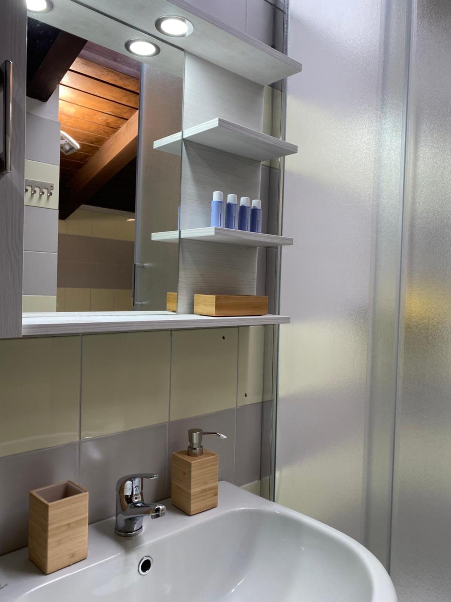 Apartmán La Mansardina Di San Leonardo Bergamo Exteriér fotografie