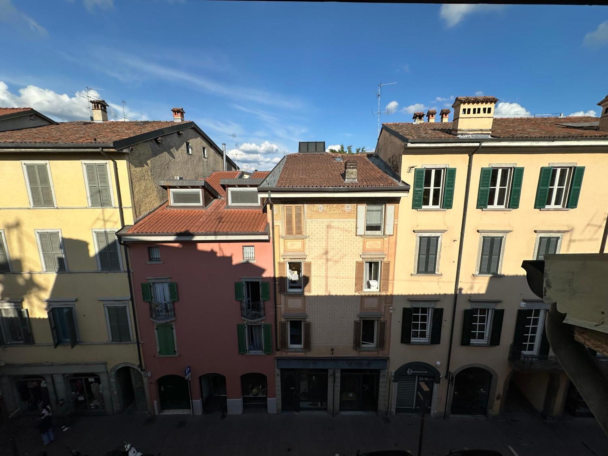 Apartmán La Mansardina Di San Leonardo Bergamo Exteriér fotografie